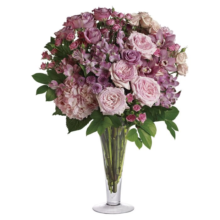 A La Mode Bouquet with Long Stemmed Roses